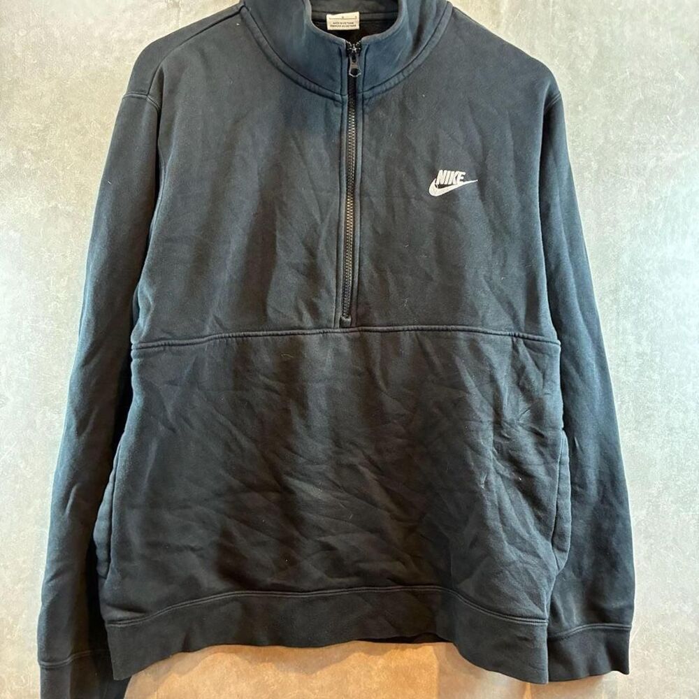 Nike Men's Sweatshirt